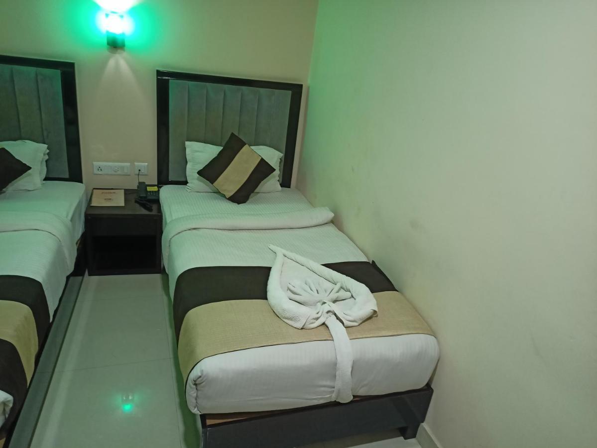 Hotel Jmd International كاتيحار المظهر الخارجي الصورة