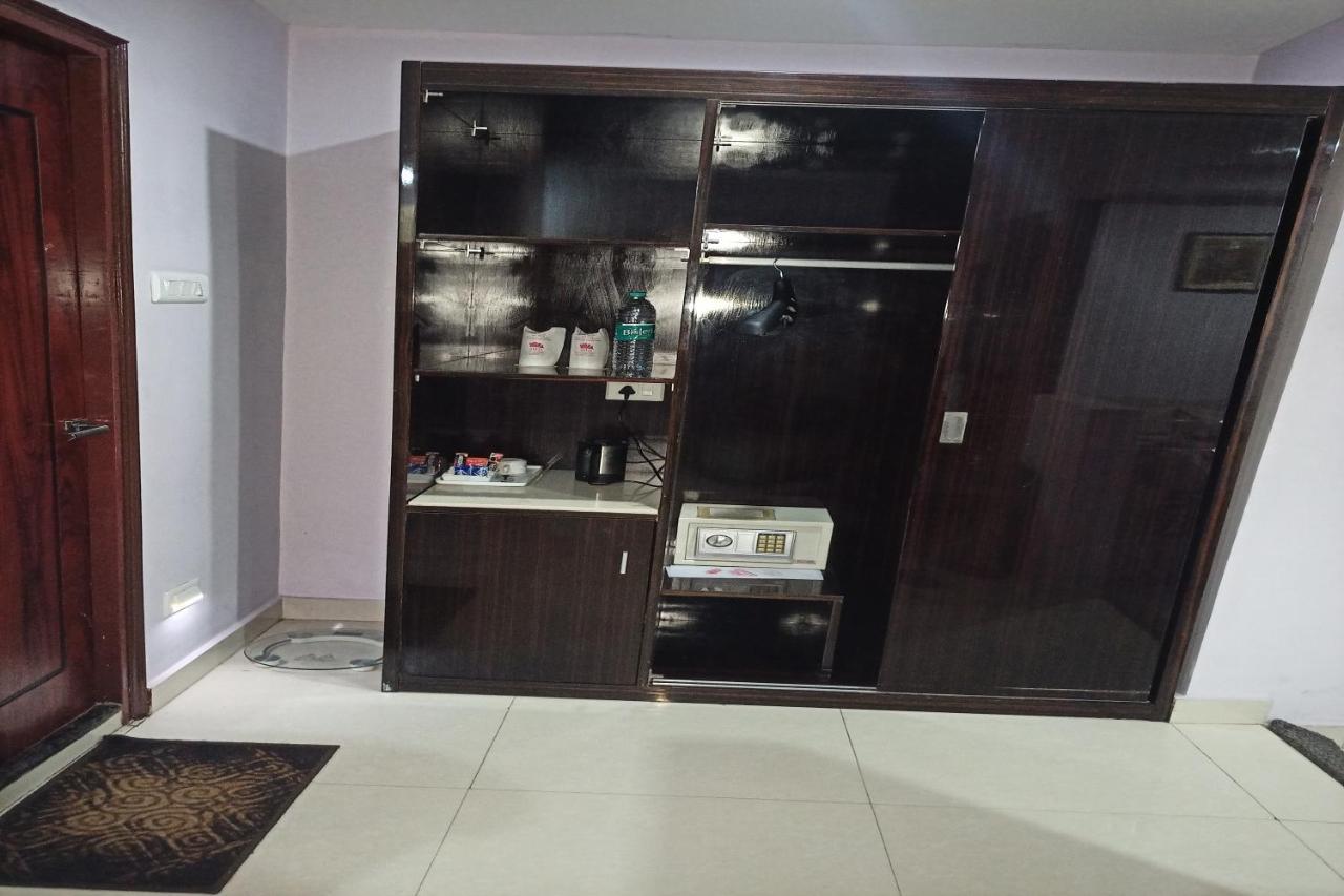 Hotel Jmd International كاتيحار المظهر الخارجي الصورة